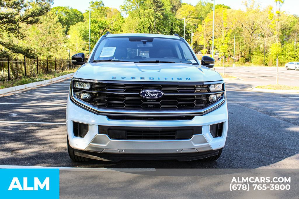 Used 2025 Ford Expedition Max Platinum AWD/4WD image 10