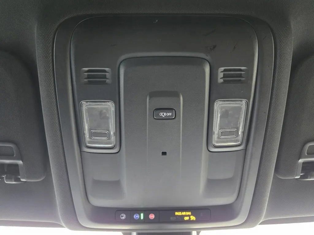 Used 2021 Chevrolet Suburban LS AWD/4WD image 20