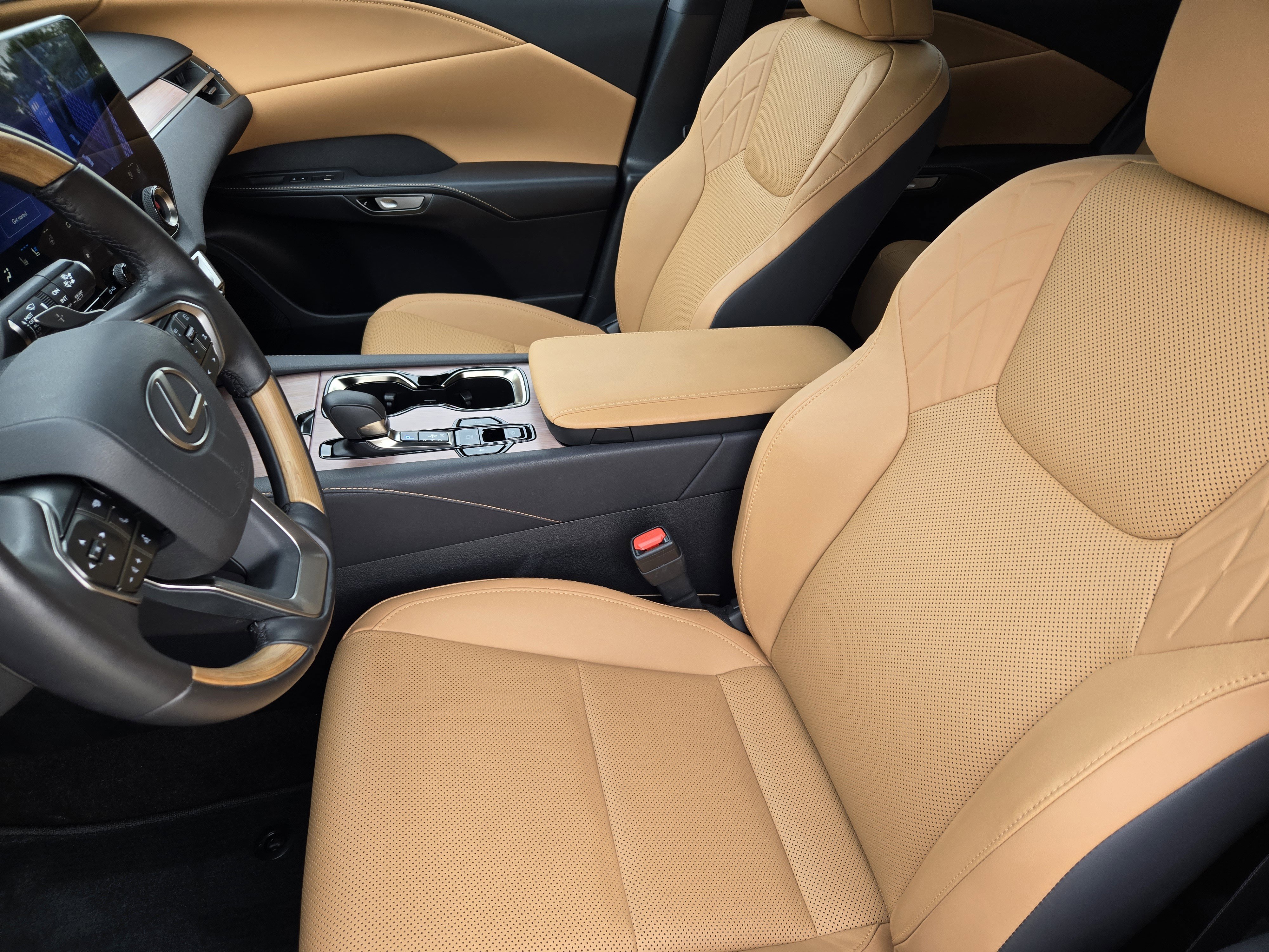 Certified 2025 Lexus RX 350 Premium w/ Accessory Package (Z1) FWD image 19