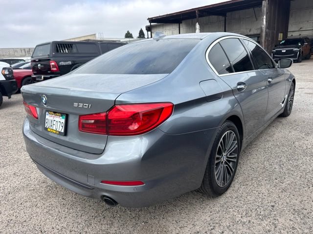 Used 2018 BMW 530i RWD image 4