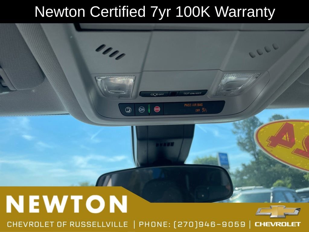 Used 2024 Chevrolet Equinox LT FWD image 19