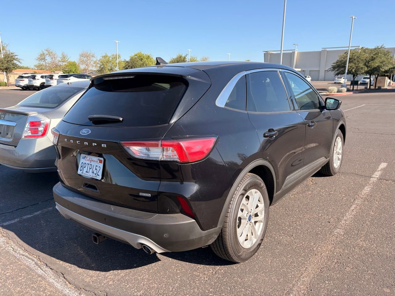 Used 2021 Ford Escape SE FWD image 5