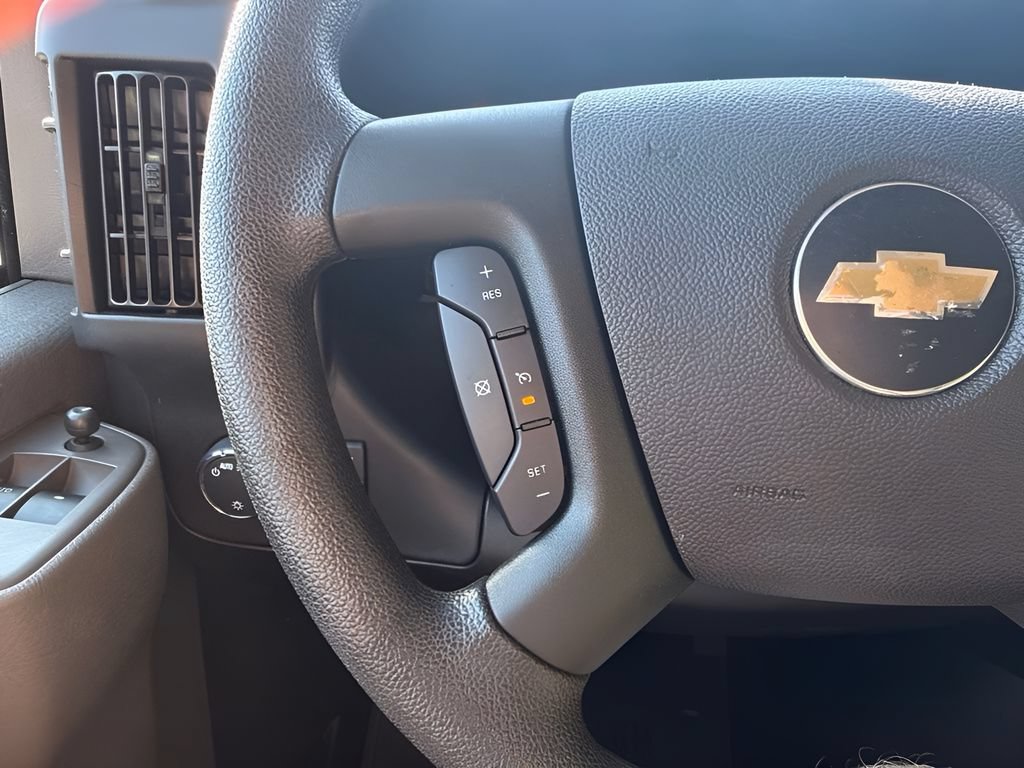 Used 2025 Chevrolet Express 3500 LT w/ LT Preferred Equipment Group RWD image 22