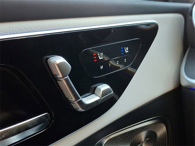 Used 2026 Mercedes-Benz GLC 300 4MATIC image 19