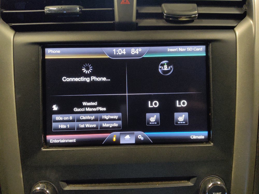 Used 2016 Ford Fusion SE w/ Equipment Group 202A FWD image 25