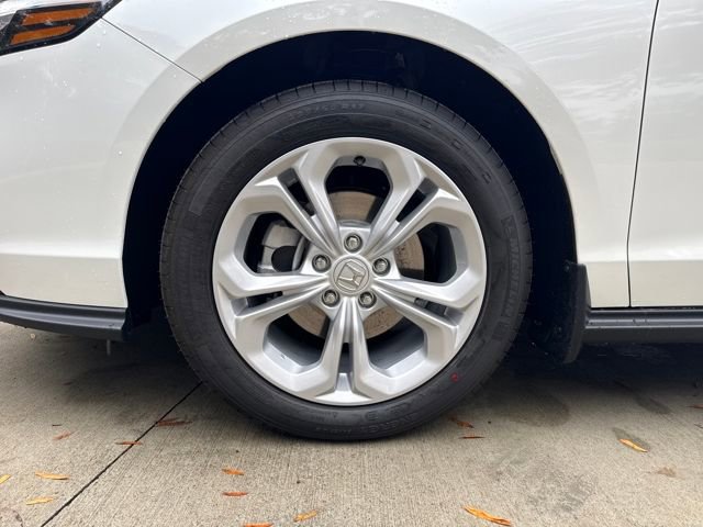 New 2025 Honda Accord LX image 10