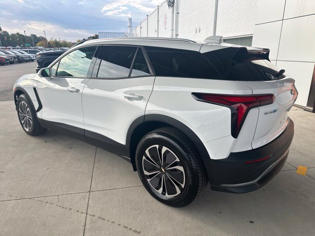 Used 2024 Chevrolet Blazer EV LT AWD/4WD image 10