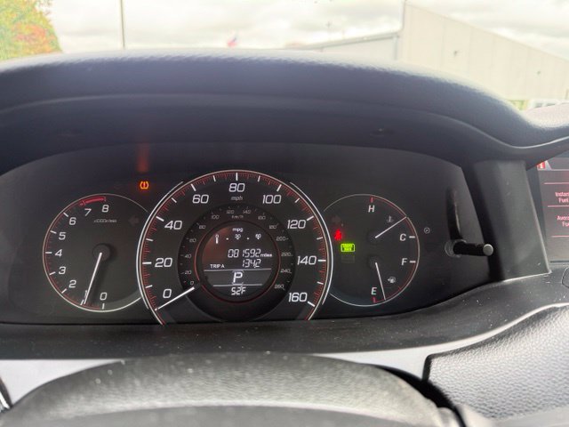 Used 2013 Honda Accord Sport image 19