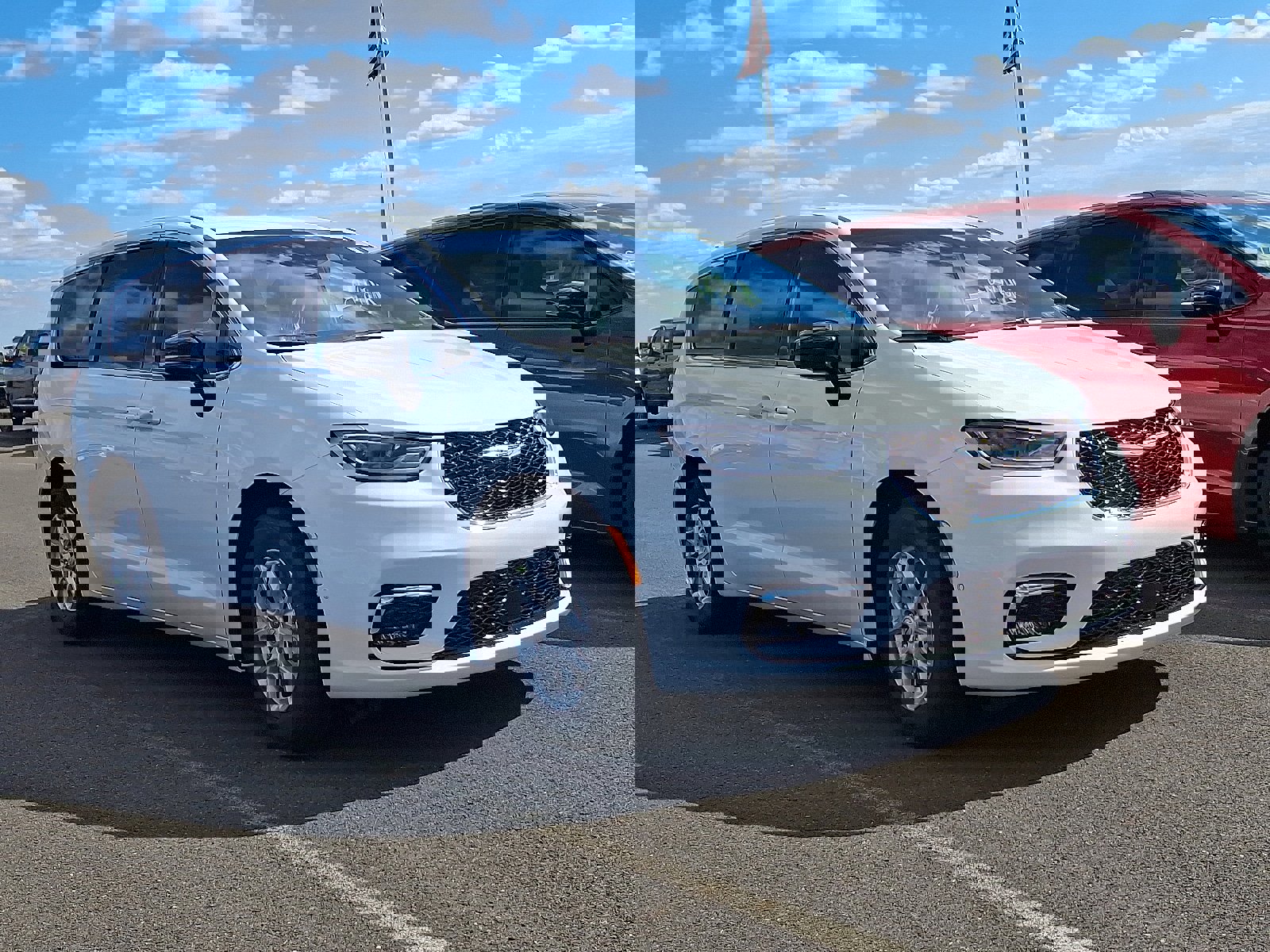 New 2026 Chrysler Pacifica Select