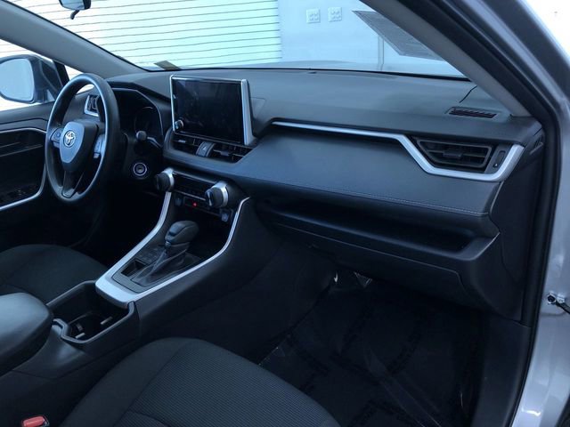 Certified 2025 Toyota RAV4 LE image 23