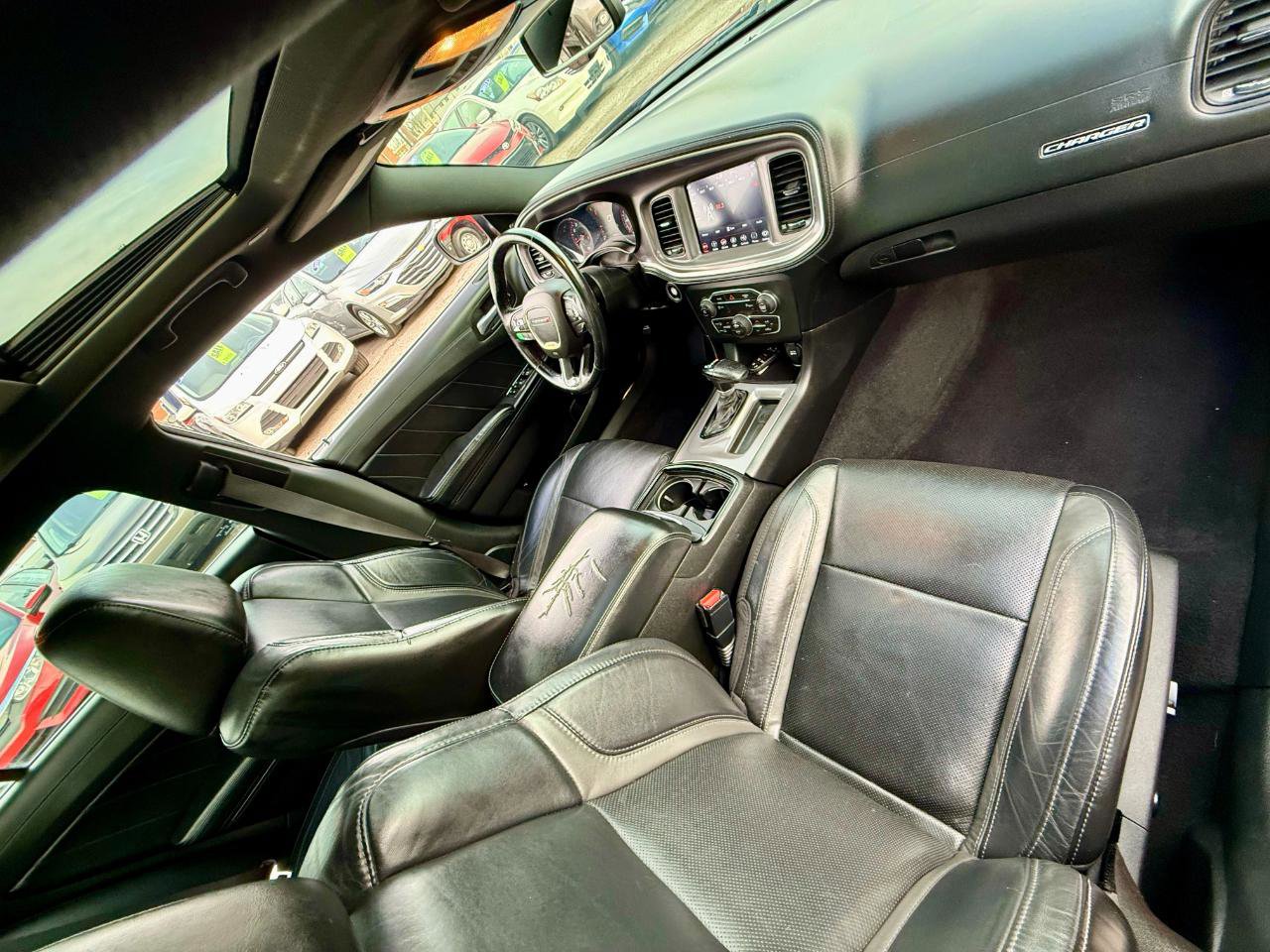 Used 2019 Dodge Charger SXT w/ Plus Group image 29