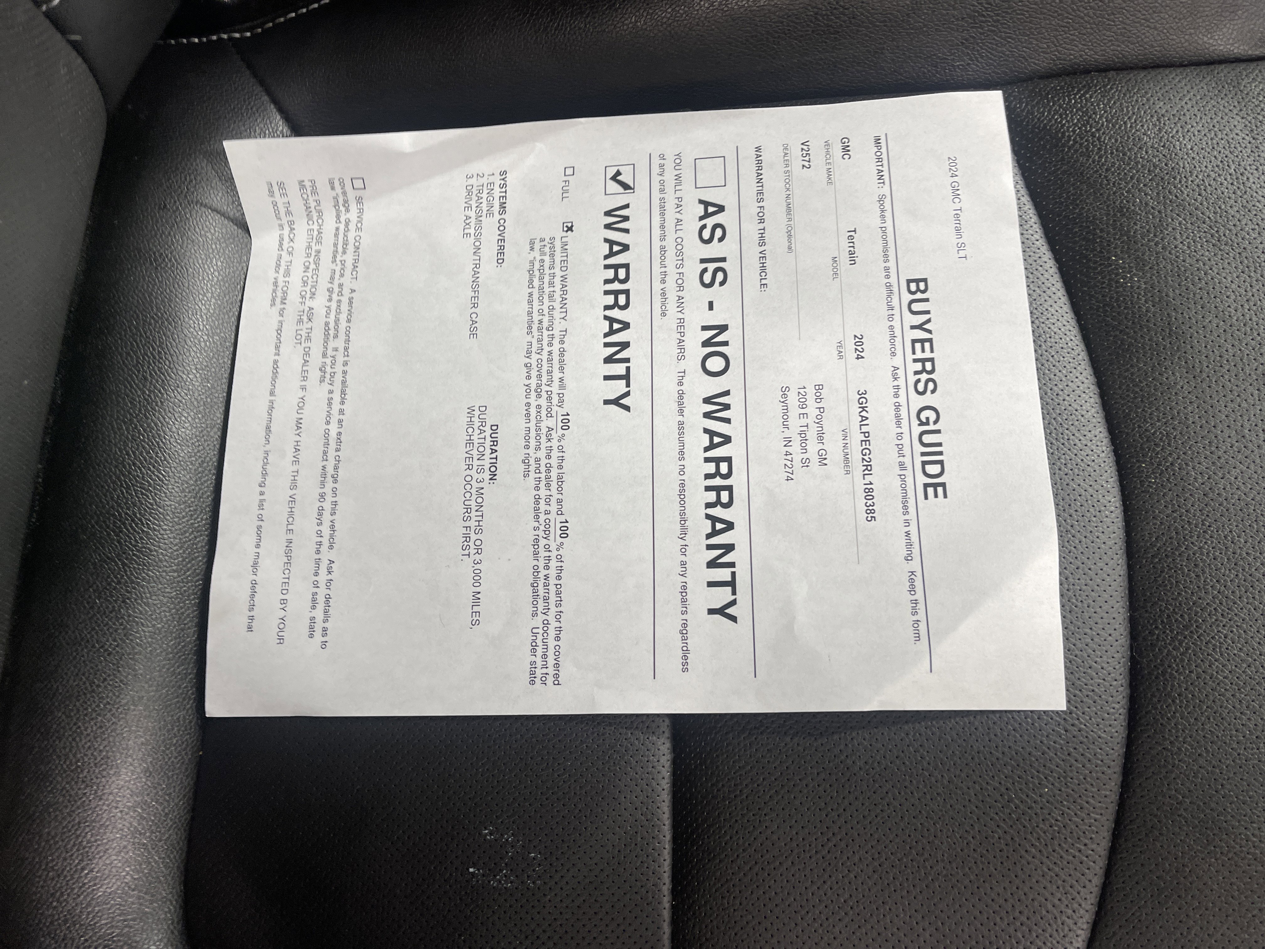 Used 2024 GMC Terrain SLT image 27