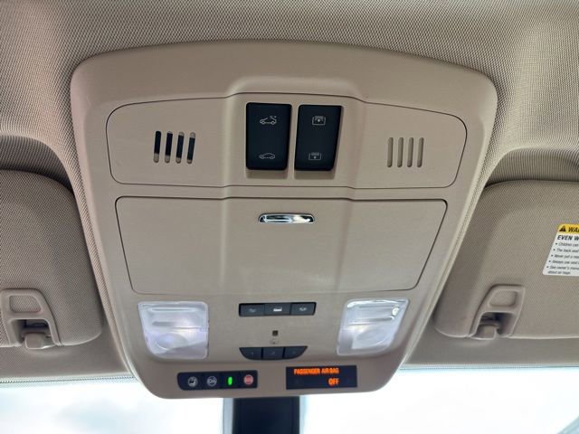 Used 2018 Buick Envision Essence FWD image 32