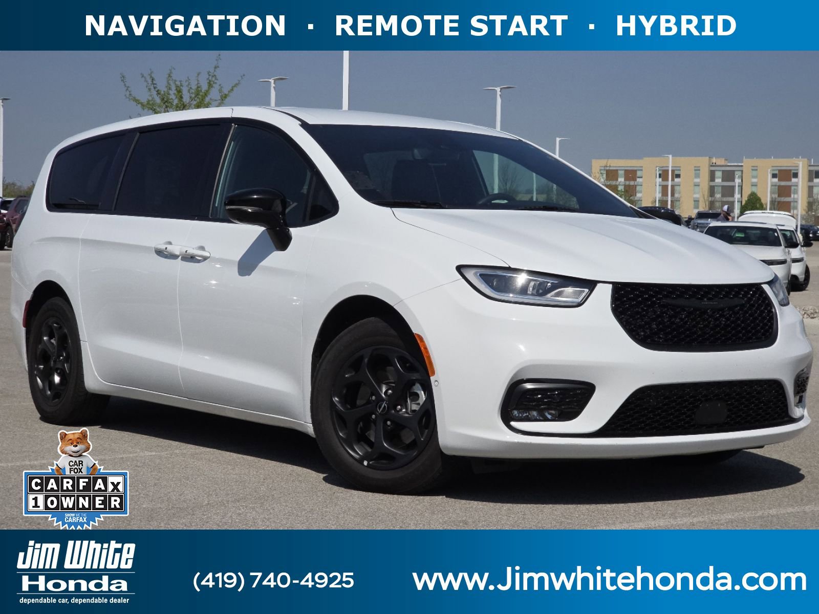 Used 2024 Chrysler Pacifica Limited FWD video 1