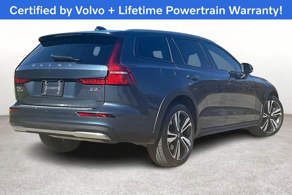 Used 2023 Volvo V60 B5 Cross Country Plus w/ Protection Package Premier video 2