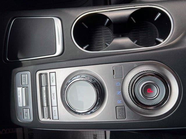 Used 2022 Genesis GV70 3.5T Sport w/ Sport Prestige Package AWD/4WD image 20