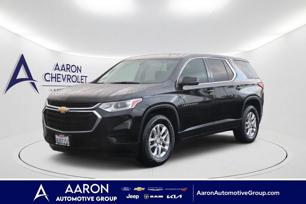 Used 2021 Chevrolet Traverse LS FWD image 1