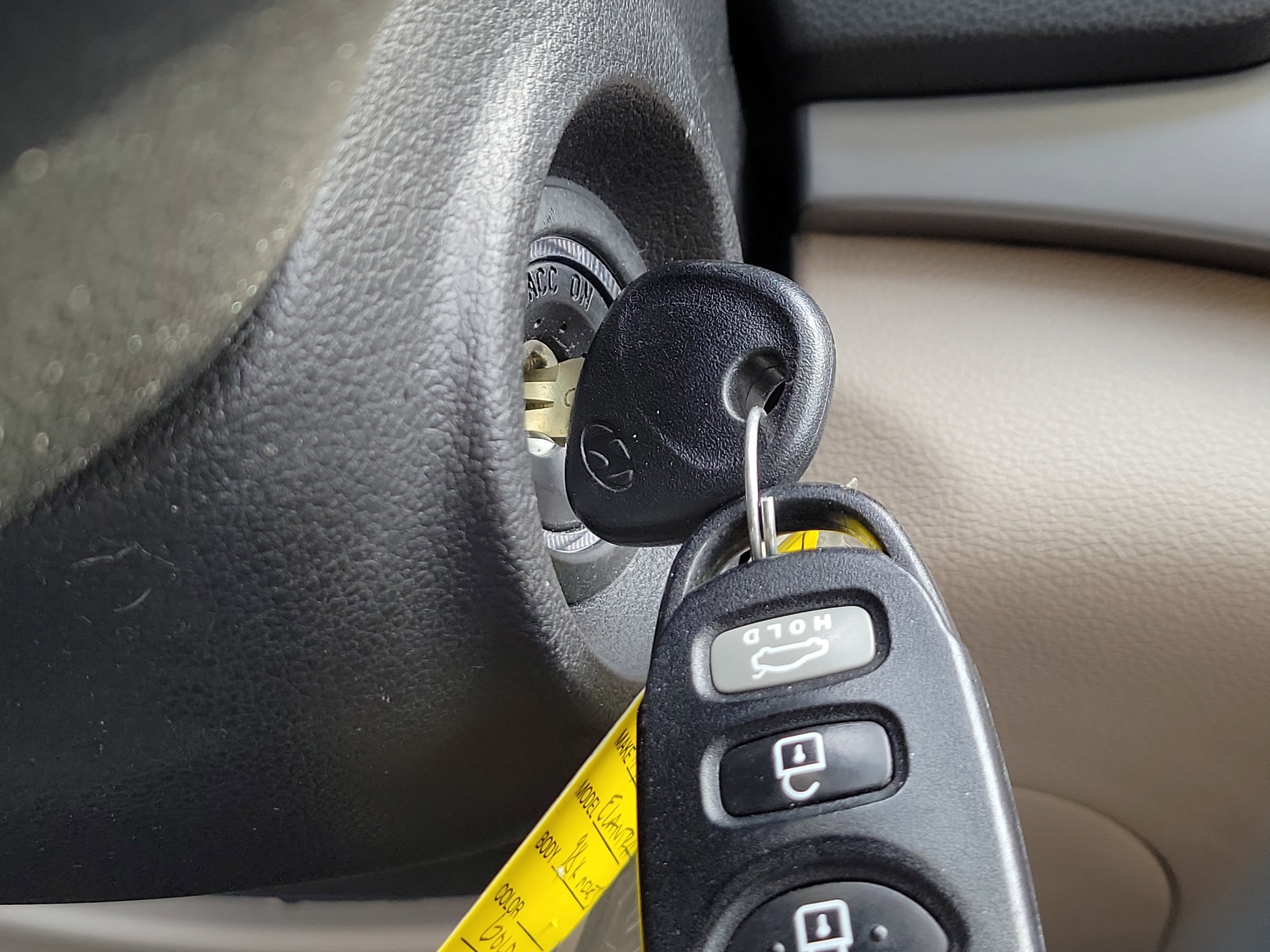 Used 2017 Hyundai Elantra SE image 23