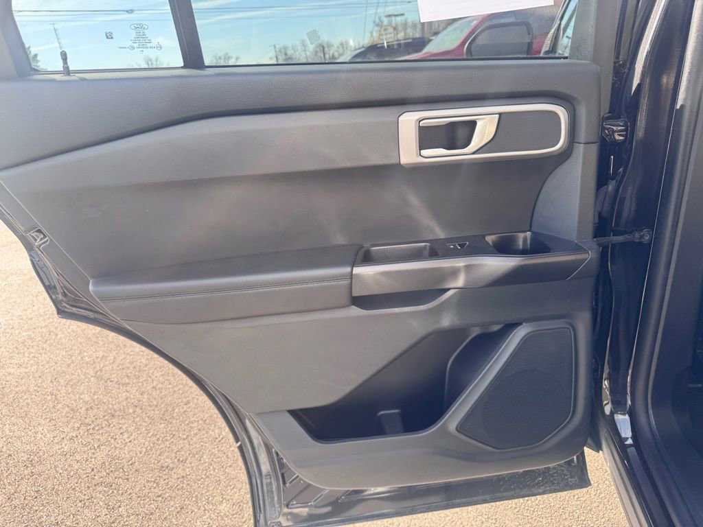 Used 2023 Ford Explorer 4WD image 27