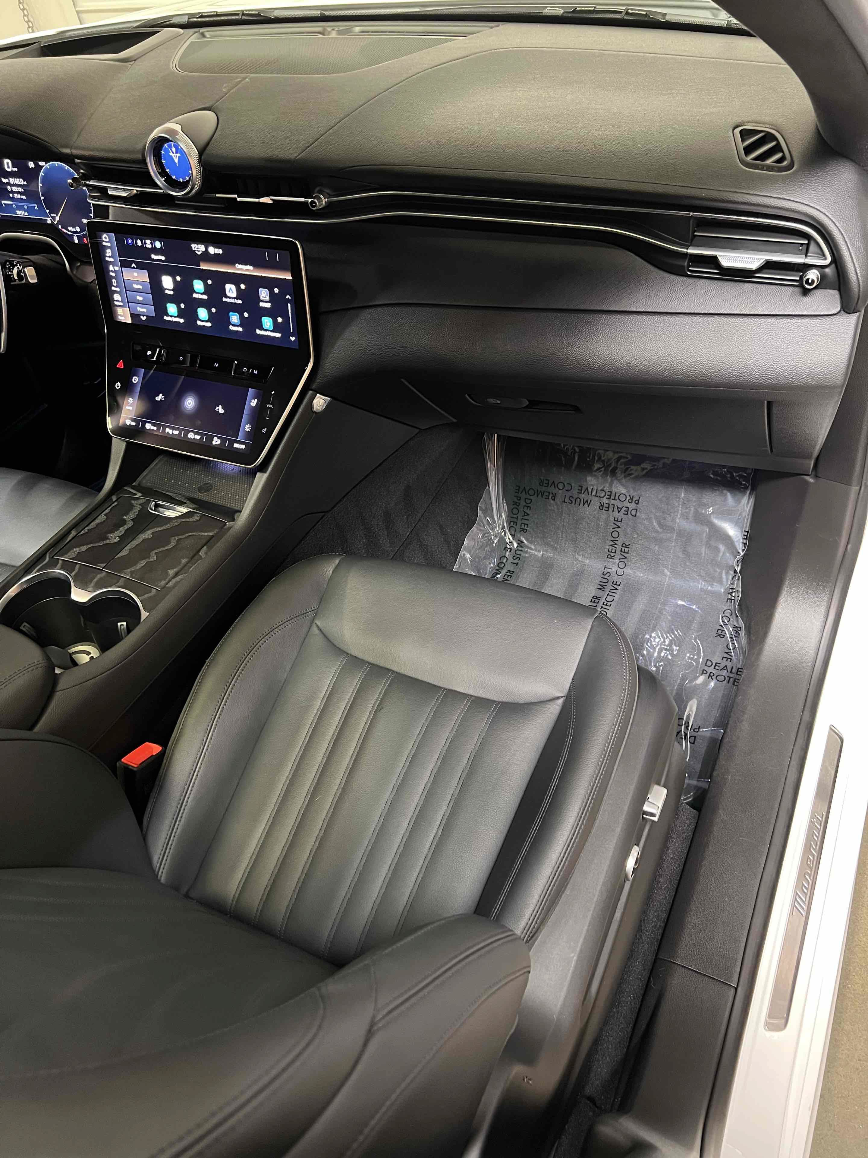 Used 2023 Maserati Grecale Modena AWD/4WD image 25