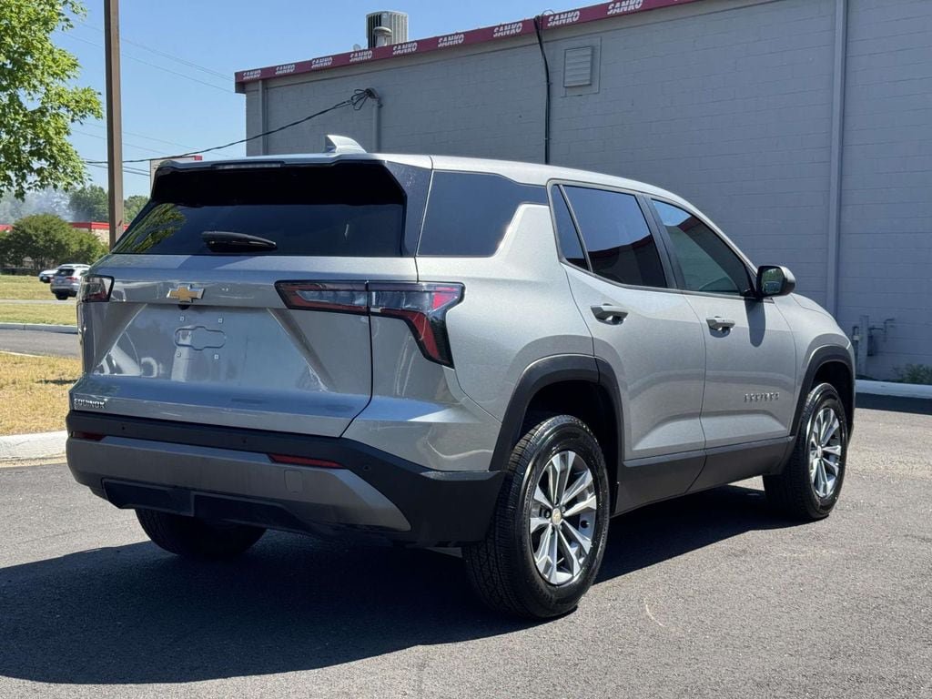 Used 2026 Chevrolet Equinox LT FWD image 21
