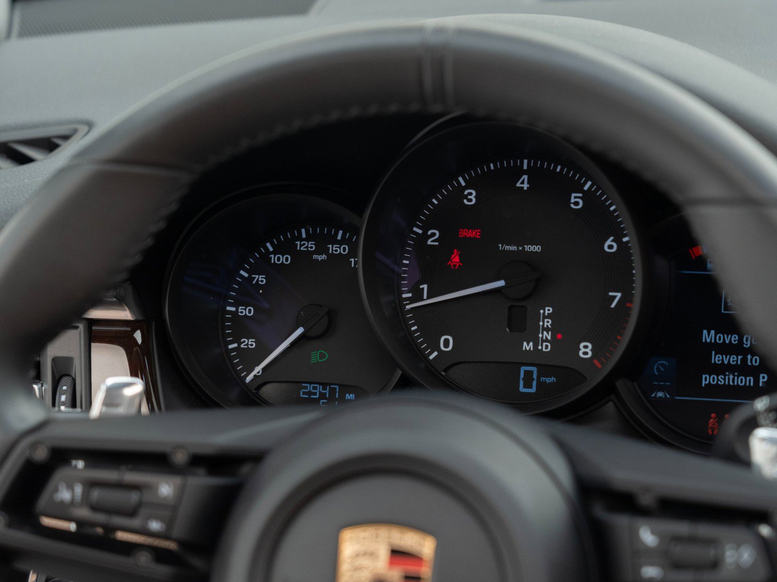 Certified 2025 Porsche Macan image 30