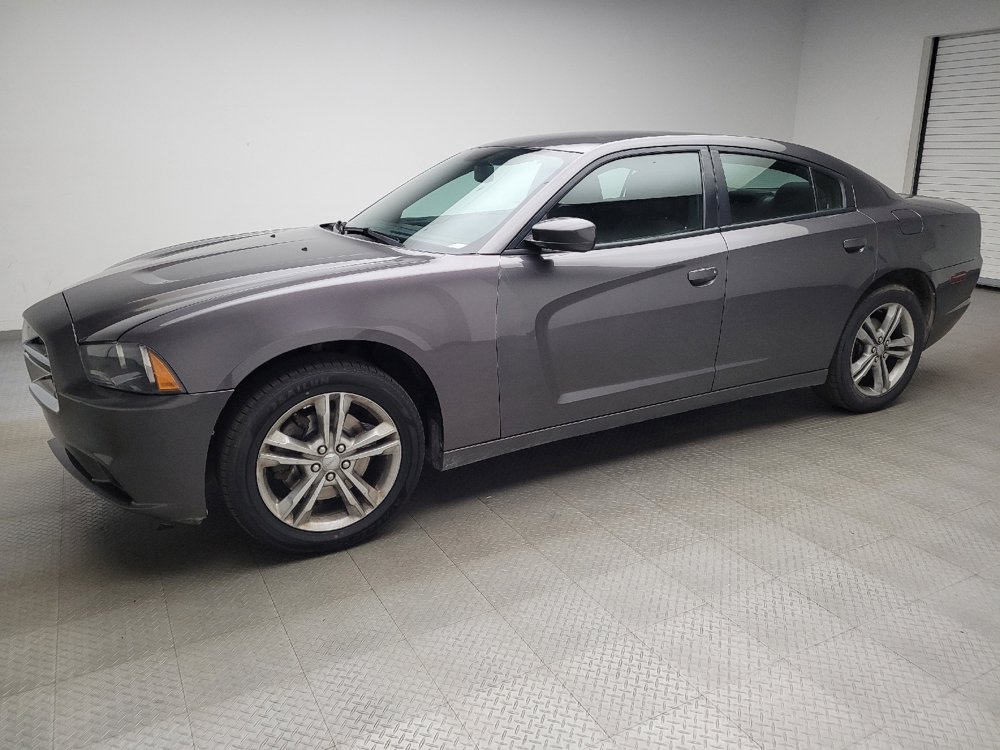 Used 2014 Dodge Charger SXT AWD/4WD image 2