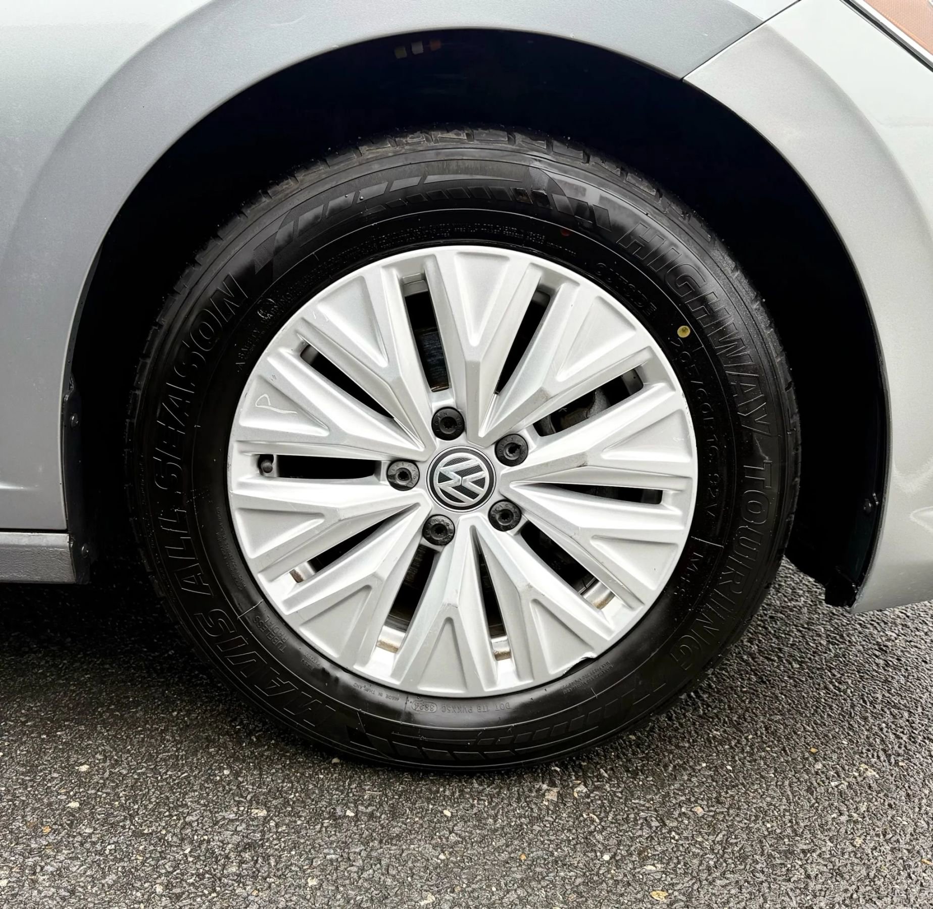 Used 2019 Volkswagen Jetta S w/ Driver Assistance Package FWD image 48
