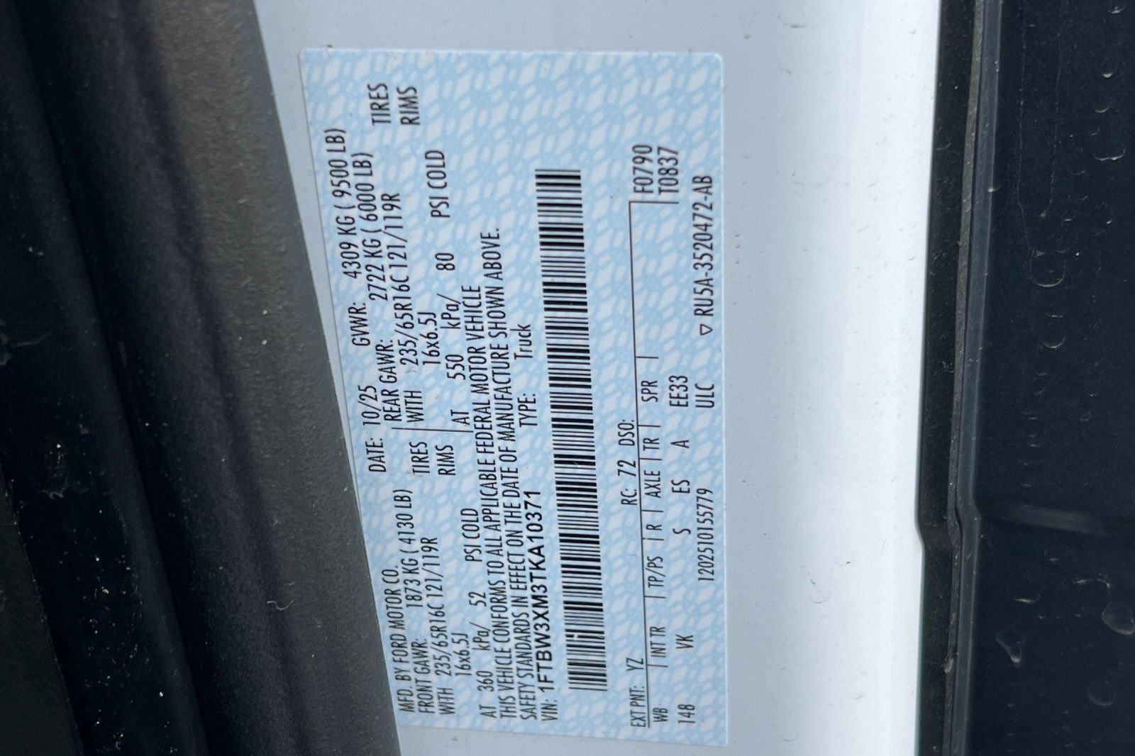 New 2026 Ford E-Transit 148 High Roof Extended w/ Load Area Protection Package image 27