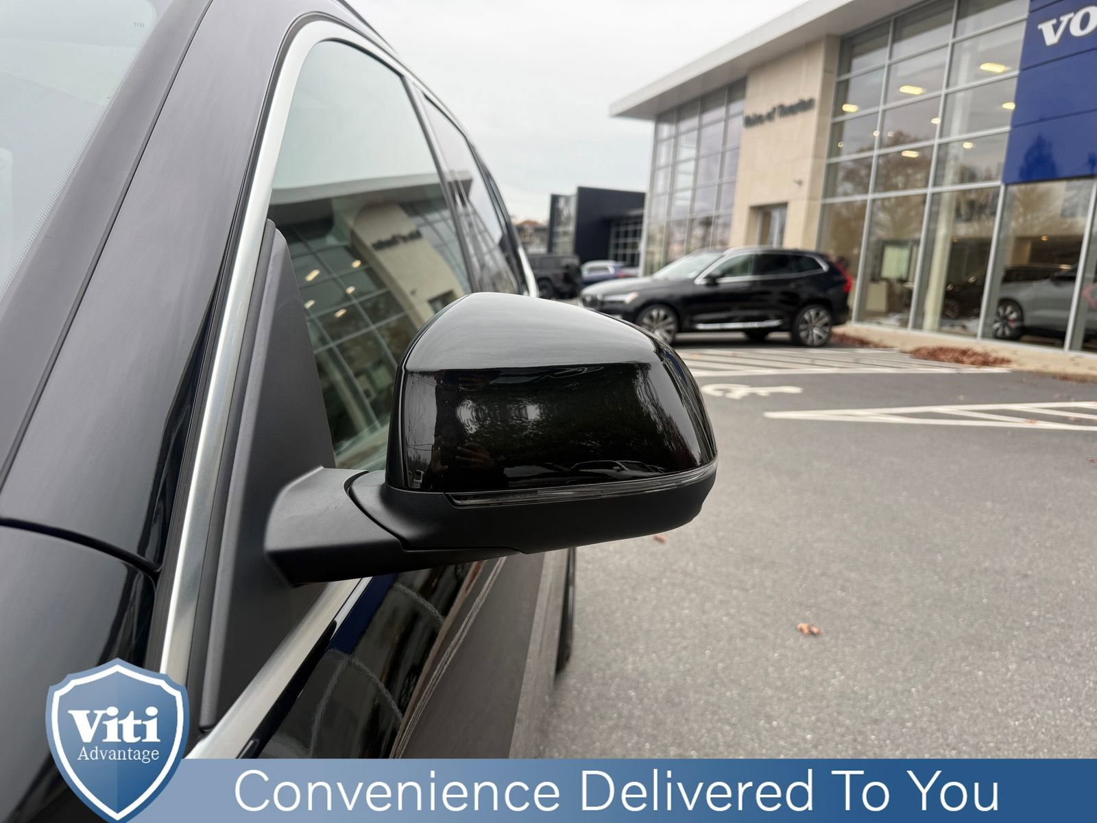 Used 2024 BMW X5 xDrive40i w/ Premium Package image 11