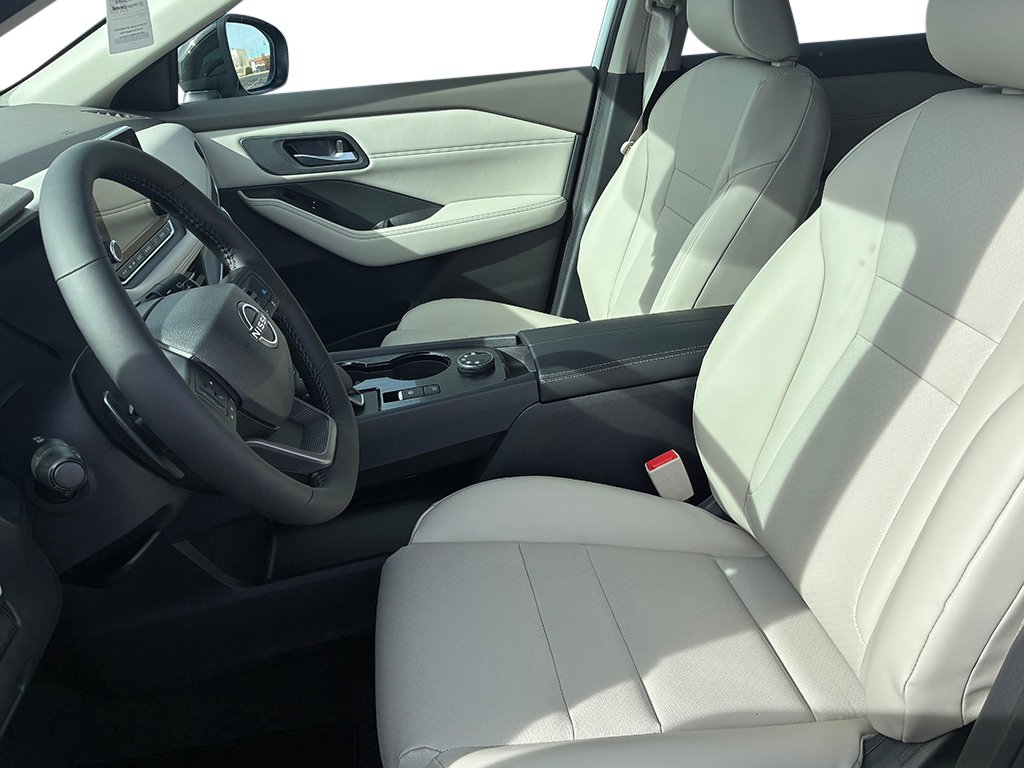 New 2026 Nissan Rogue Dark Armor FWD image 11