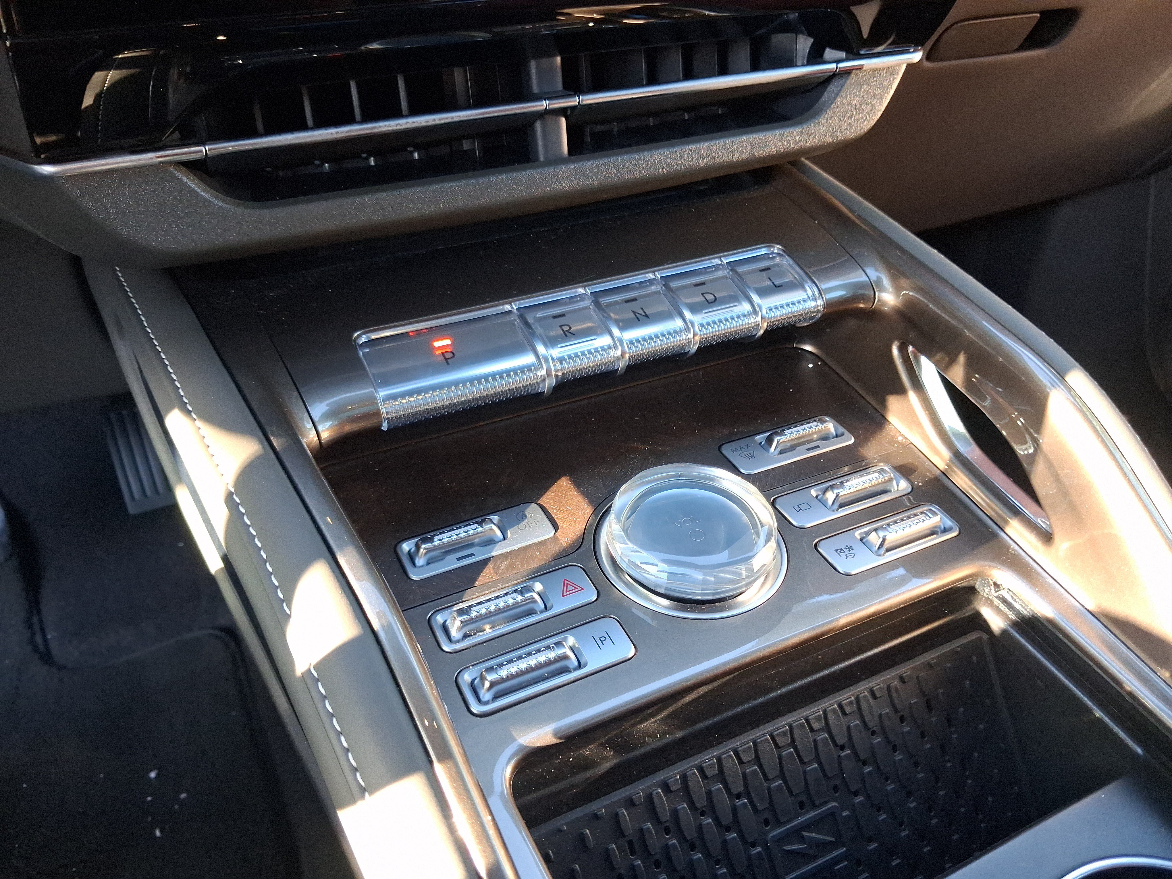Certified 2024 Lincoln Nautilus Black Label w/ Jet Appearance Package (87T) AWD/4WD image 22