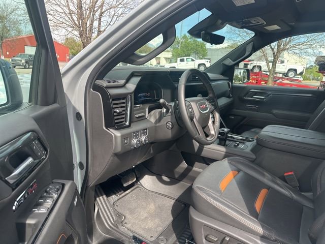Used 2025 GMC Sierra 1500 AT4 w/ AT4 Premium Package image 17