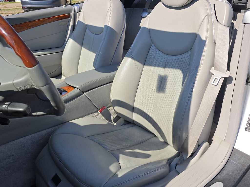 Used 2005 Mercedes-Benz SL 500 image 25