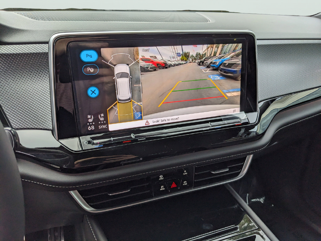 New 2026 Volkswagen Atlas Cross Sport SEL Premium R-Line AWD/4WD image 25