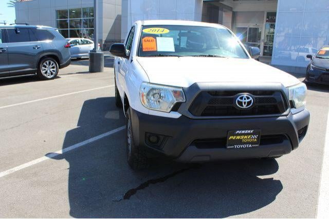 Used 2014 Toyota Tacoma 2WD Regular Cab image 3