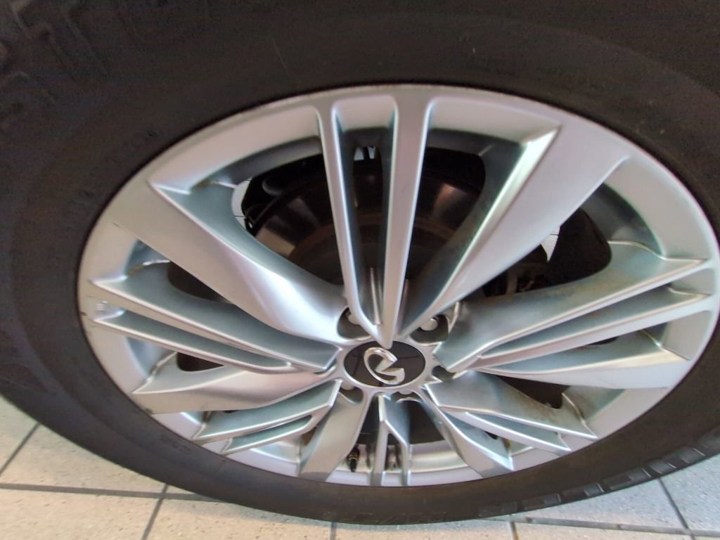 Used 2019 INFINITI QX80 Luxe AWD/4WD image 31