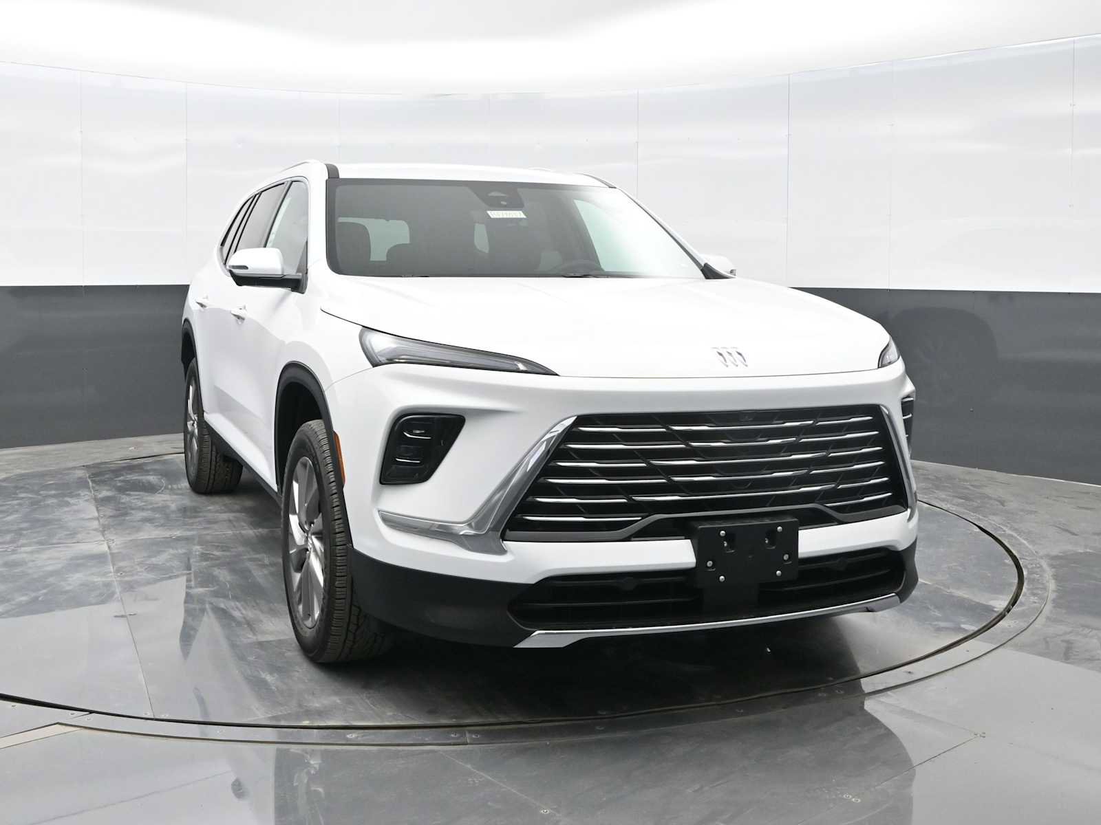 New 2026 Buick Enclave Preferred w/ Power Package image 2