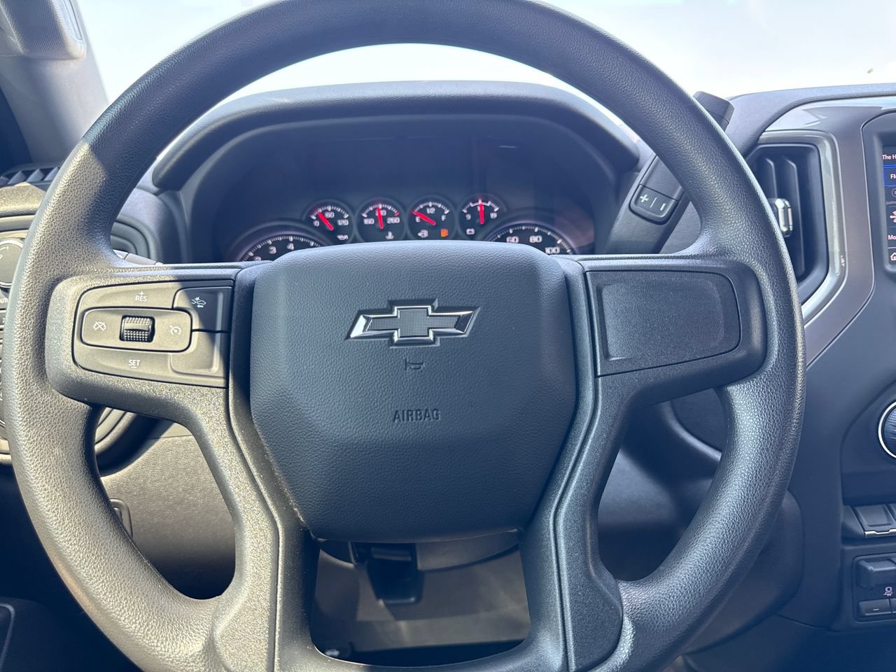 Used 2024 Chevrolet Silverado 1500 Custom Trail Boss AWD/4WD image 19