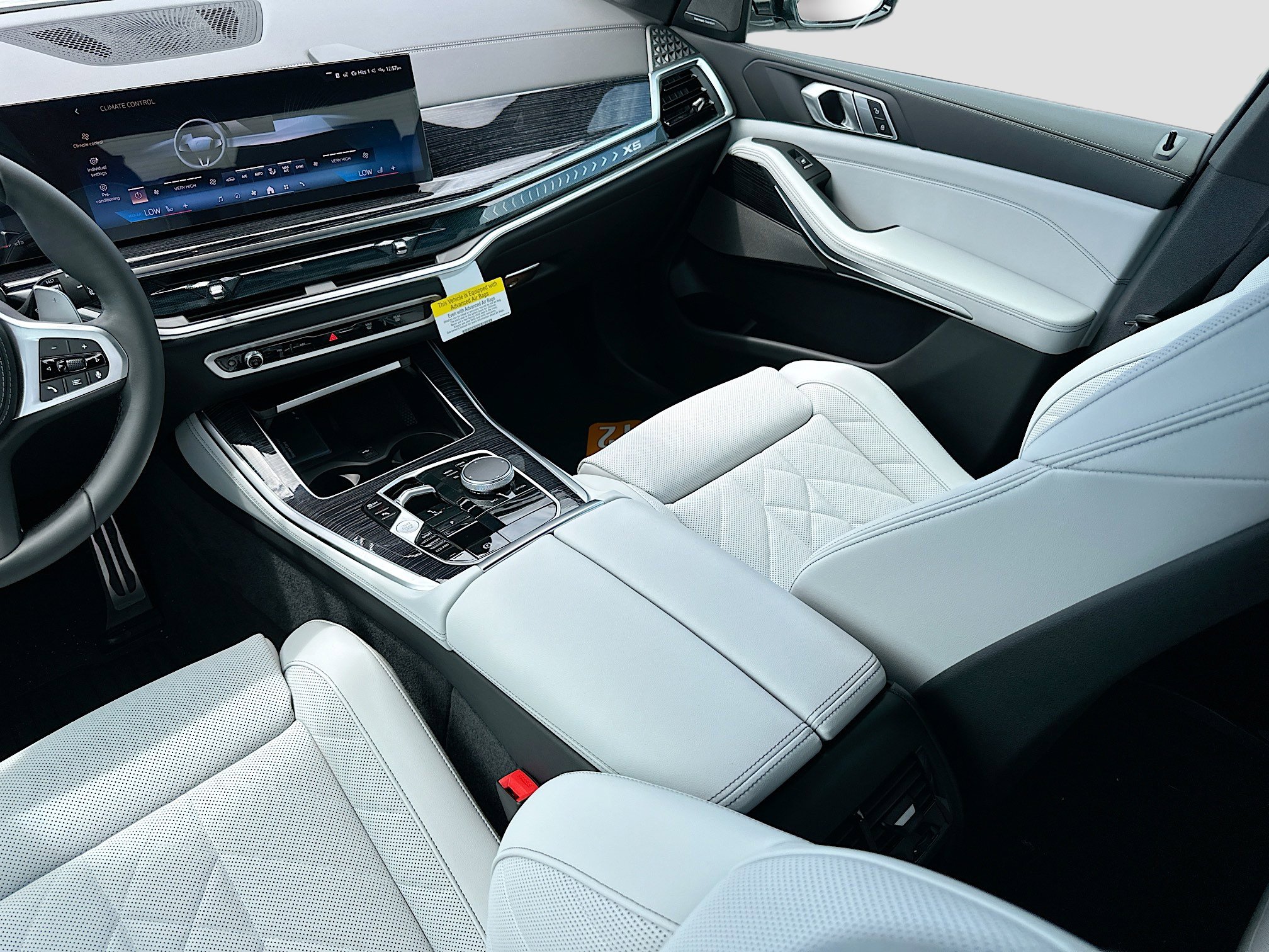 New 2026 BMW X5 sDrive40i w/ M Sport Package image 18