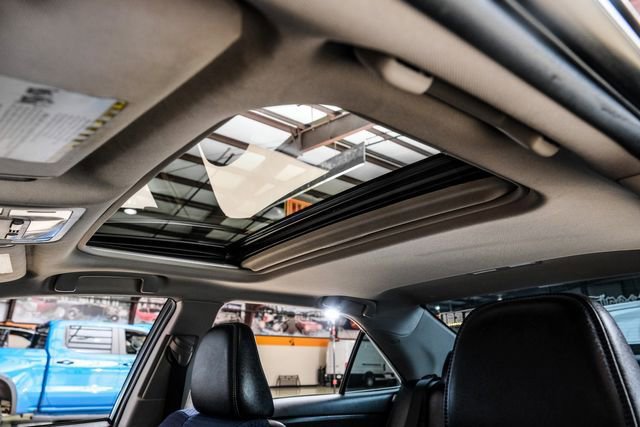 Used 2016 Toyota Camry SE FWD image 7