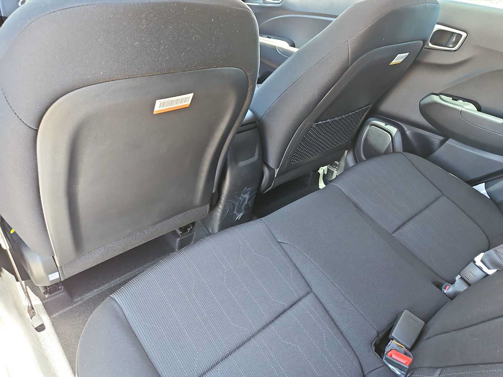 Certified 2026 Hyundai Venue SE FWD image 17