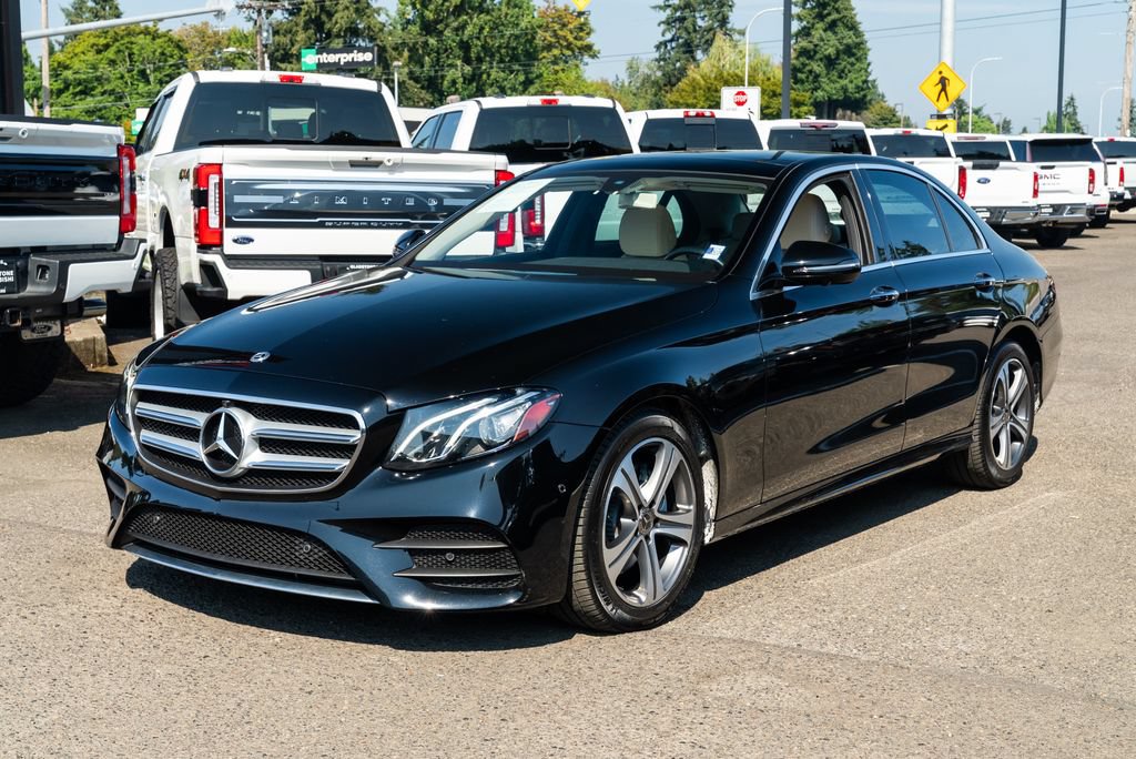 Used 2019 Mercedes-Benz E 300 image 3