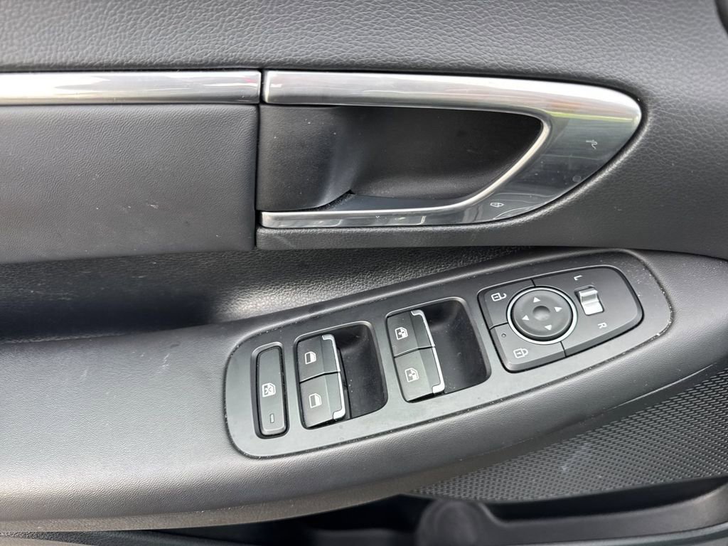 Used 2023 Hyundai Sonata SEL w/ Convenience Package image 10