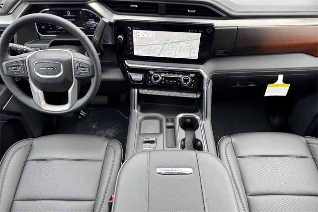 New 2026 GMC Sierra 2500 Denali w/ Denali Reserve Package image 15