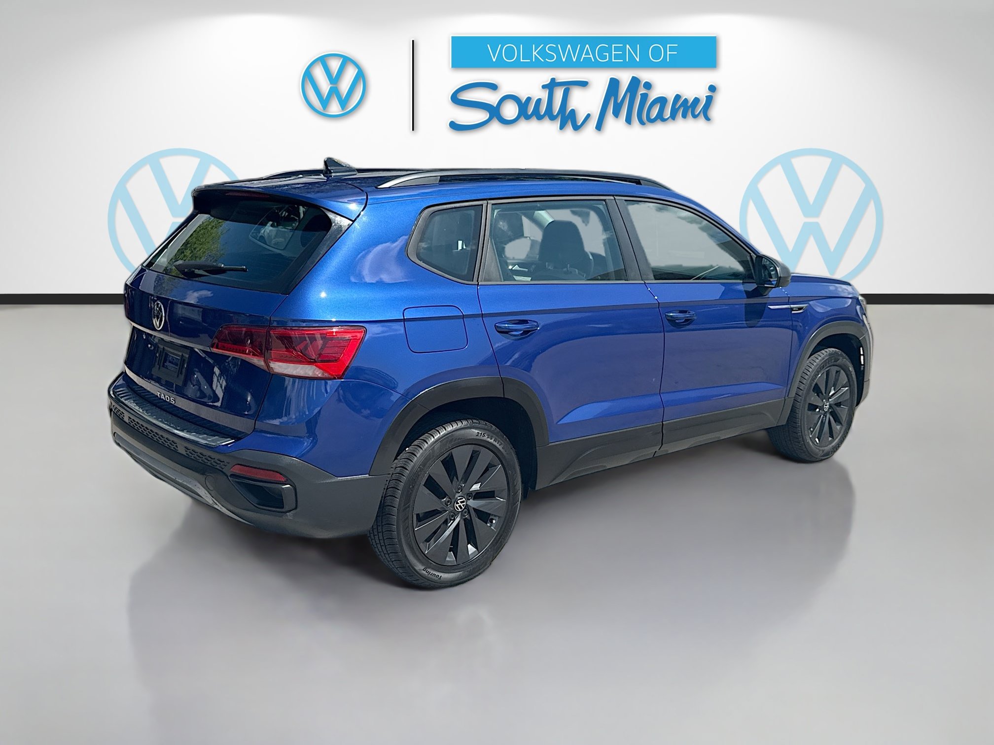 Certified 2023 Volkswagen Taos S w/ Driver Assistance Package FWD image 7