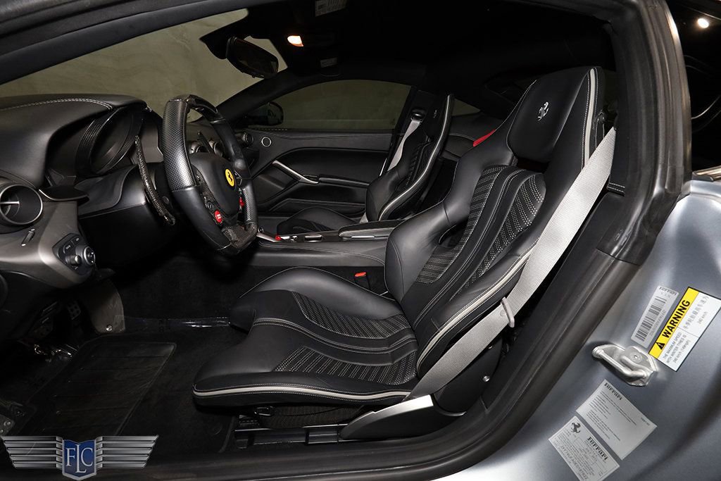 Used 2014 Ferrari F12 Berlinetta image 18