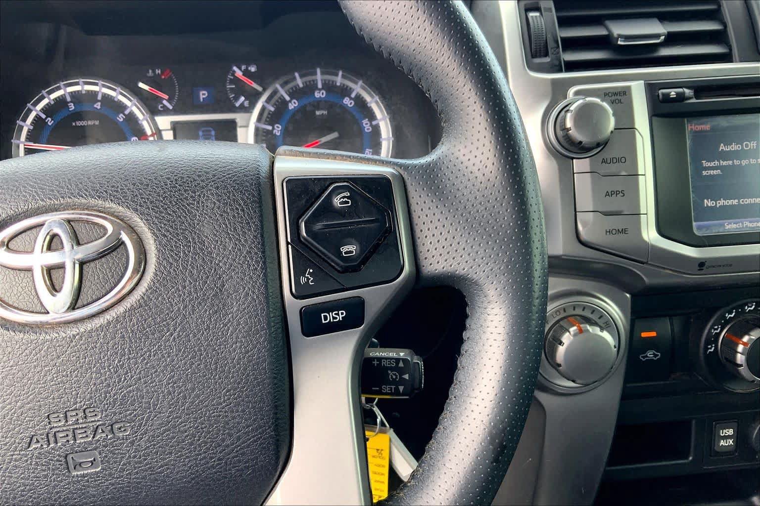 Used 2018 Toyota 4Runner SR5 Premium RWD image 25