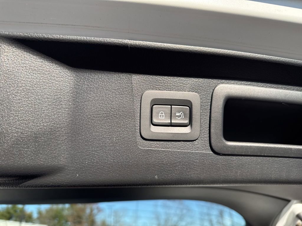 Used 2024 MAZDA CX-50 AWD 2.5 Turbo w/ Weather Package image 6