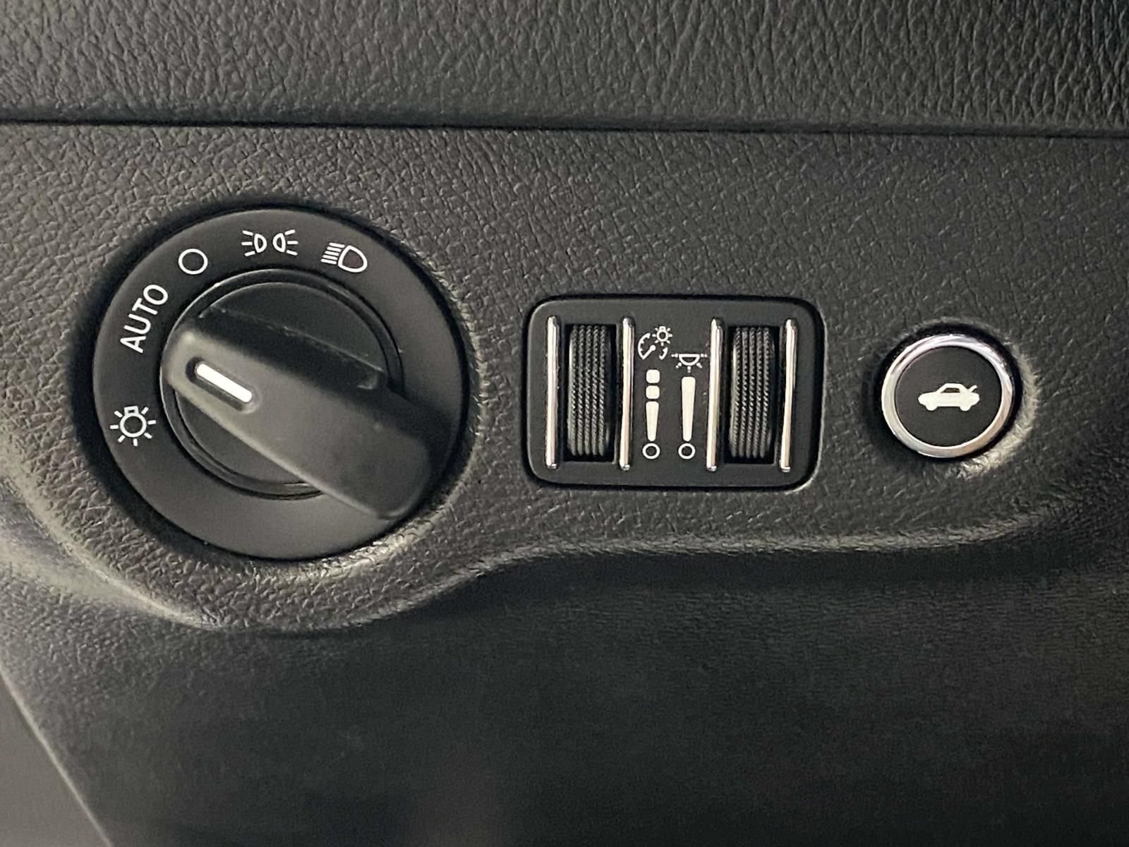 Used 2023 Dodge Challenger SRT Hellcat RWD image 17